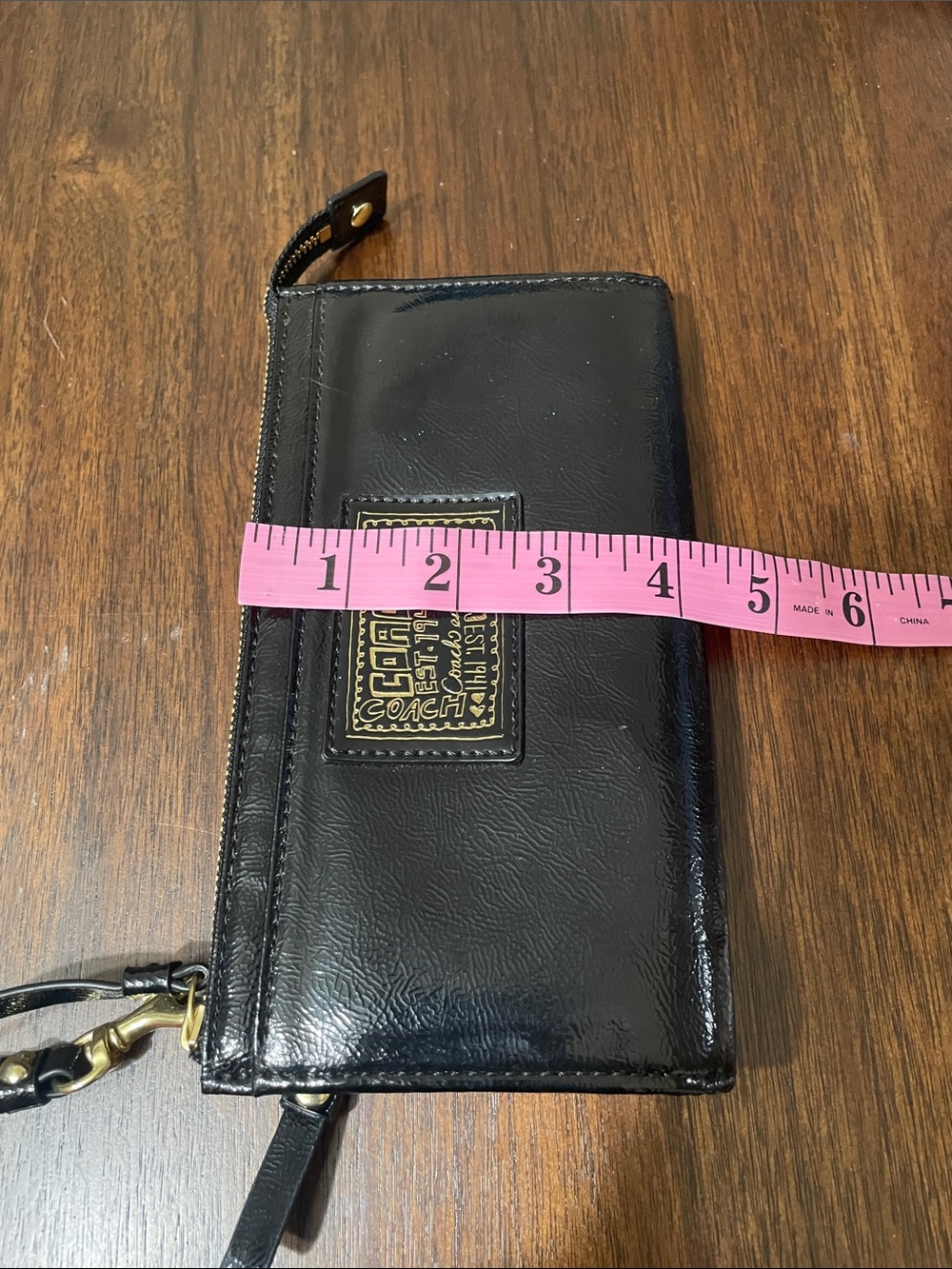 Coach Poppy Black Patent Leather Wristlet Wallet with Gold Plaque - Picture 11 of 11